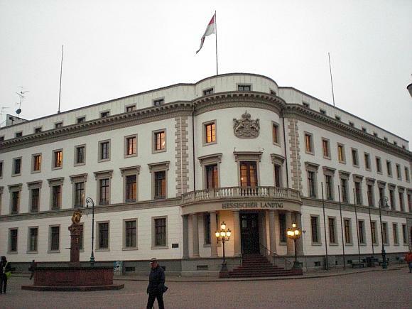 Landtag_red